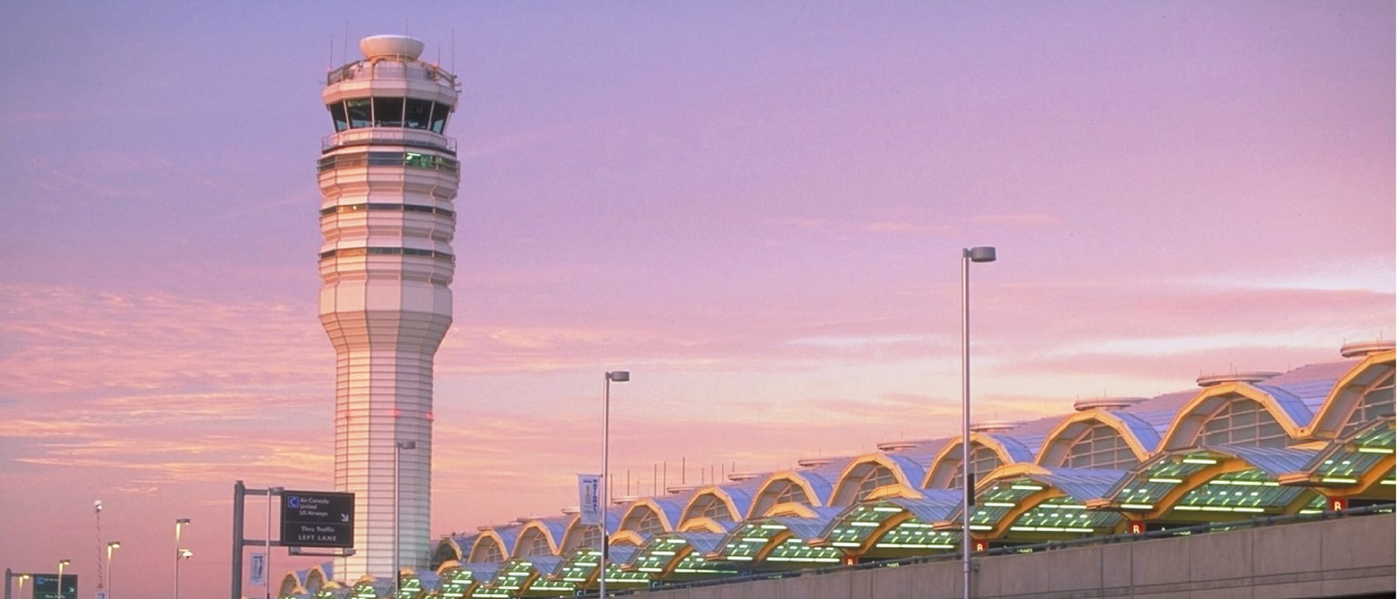 Heads Up, DCA Flyers: Reagan National Will Pause Flights for Army's 250th Bash on June 14