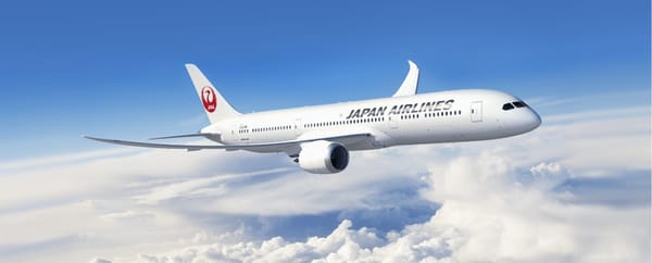 Flying Business Class on Japan Airlines from Miami to Tokyo – A Rollercoaster of Comfort, Confusion, and Culinary Adventures